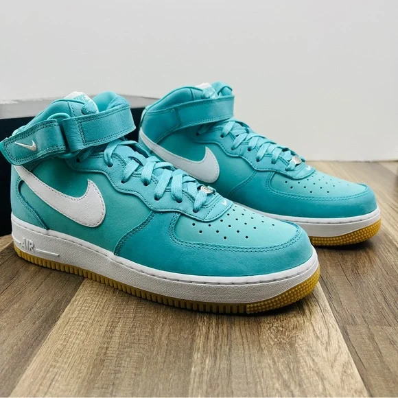 Nike Air Force 1 Mid PRM - Picture 4 of 8
